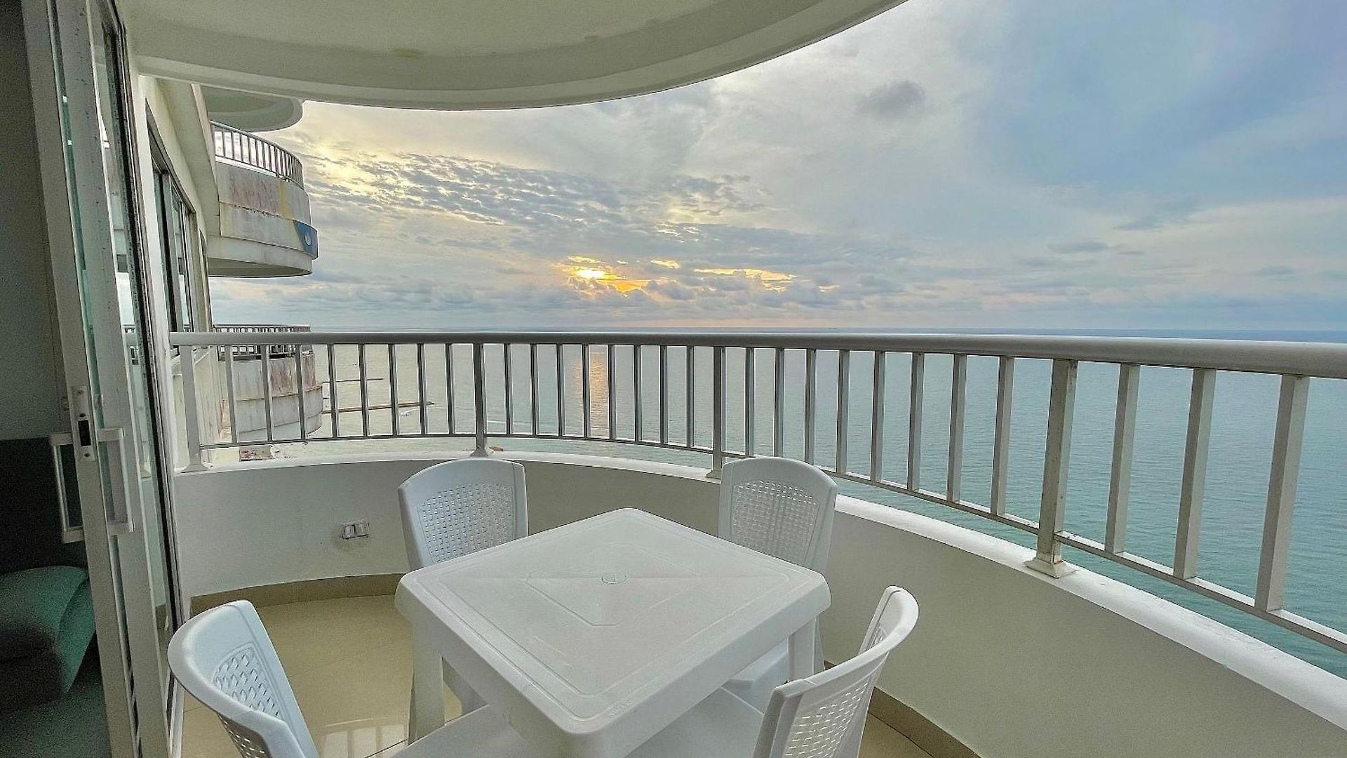 Con Vista Al Mar *
